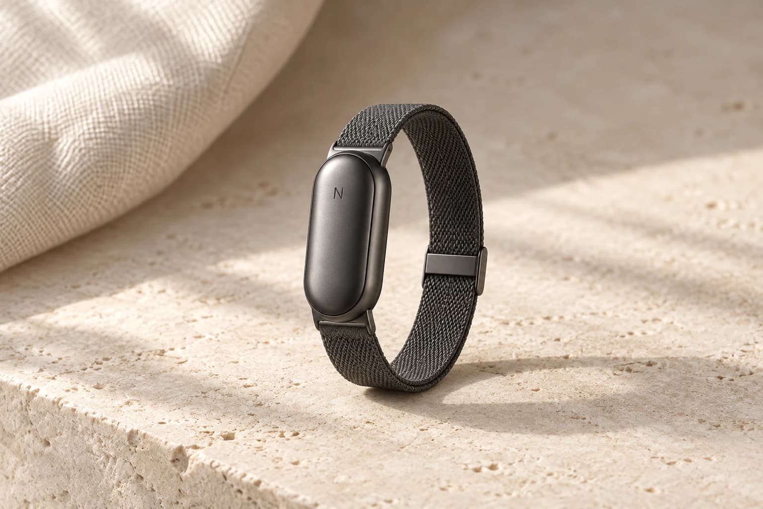 Nabz One care band concept with textile strap